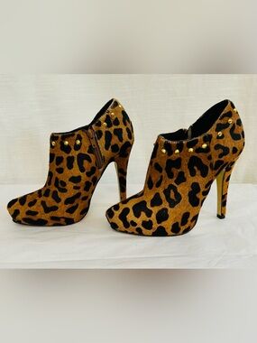 Santa Lolla Calf Hair Leopard Print High-Heel Ankle Booties with Studs